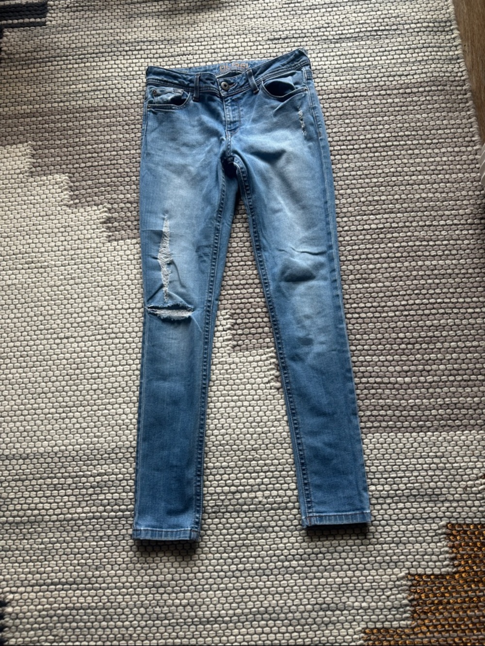 DL1961 Women's Light Blue Skinny Jeans